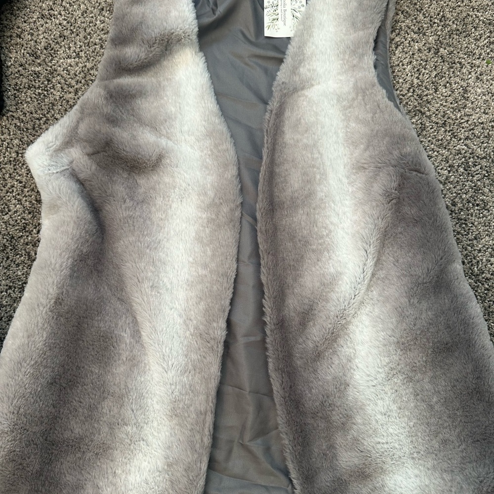 Women's Gray Faux Fur Vest
